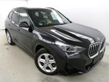 BMW X1 sDrive 20i M Sport Pano HUD ACC DrivingProf - BMW X1 mit Benzin-Antrieb: Geländewagen
