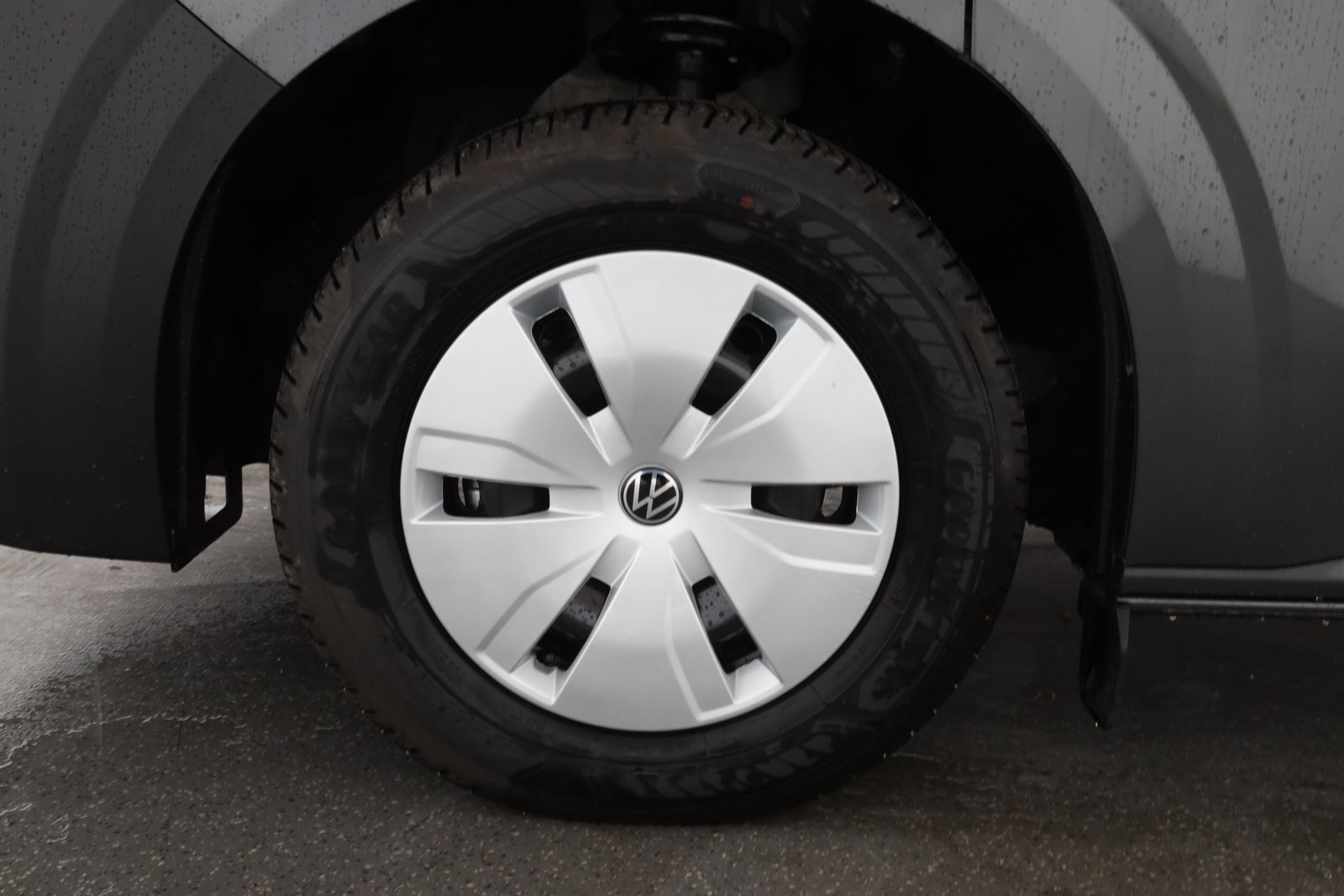 Volkswagen T7 Kombi - Bild 8