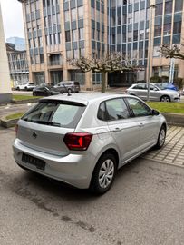 Volkswagen Polo - 7