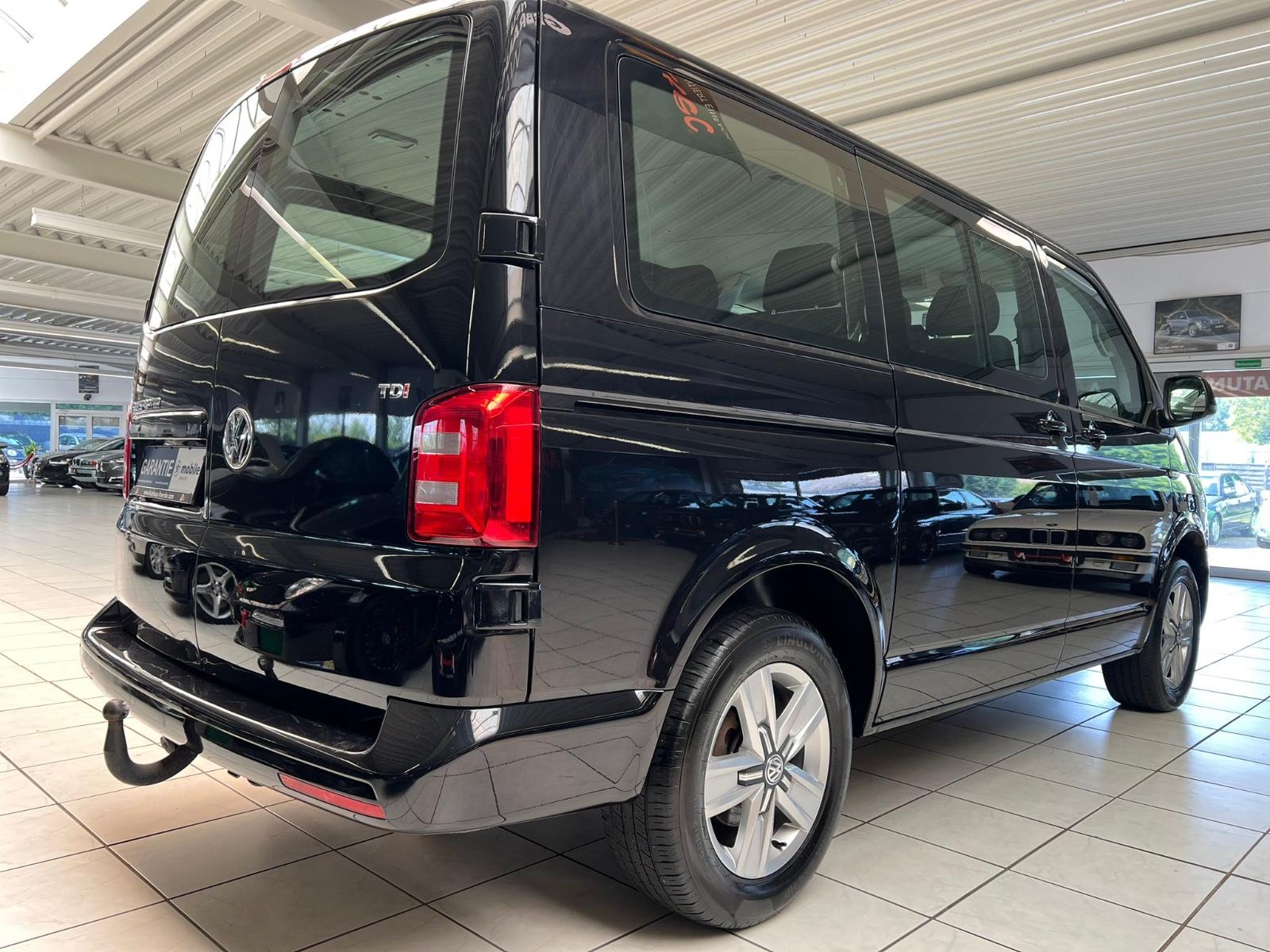 Volkswagen T6 Transporter 2,0 TDI 6xSitzer/Navi/Klima/AHK