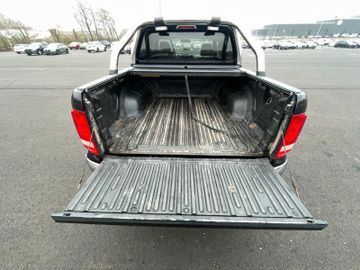 Volkswagen Amarok - 8