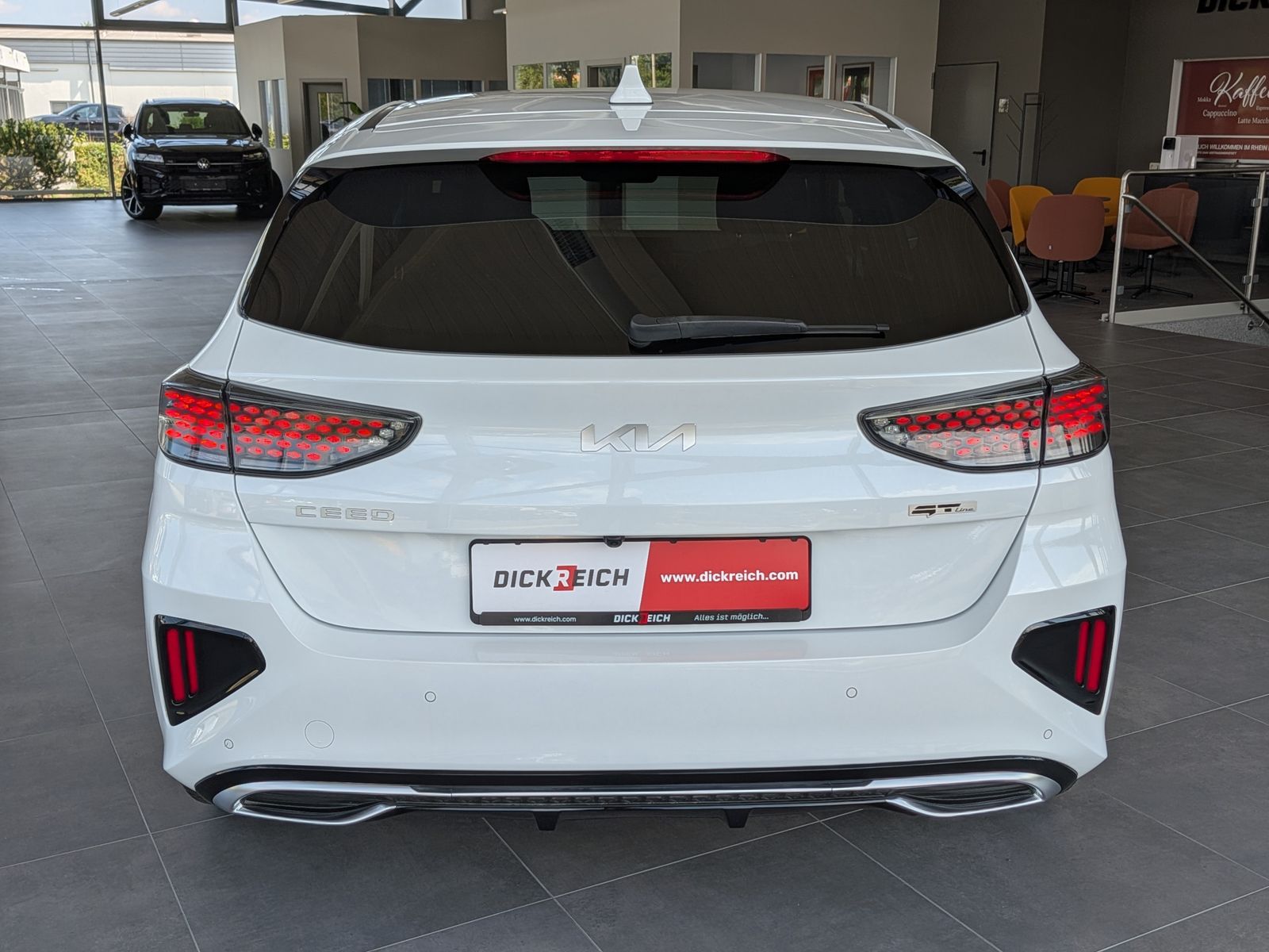 Fahrzeugabbildung Kia cee'd / Ceed GT Line LED JBL ACC KAM 7-JAHRE GAR
