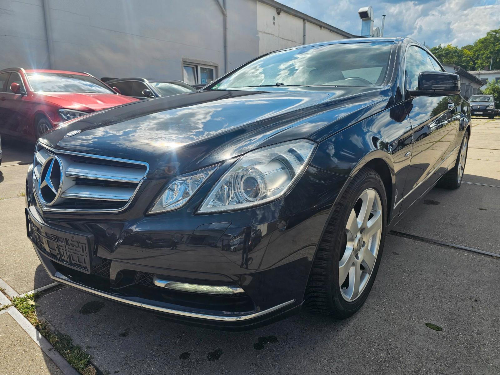 Mercedes-Benz E 200 Coupe, Aut., Steuerkette neu, 1 Jahr Gar.