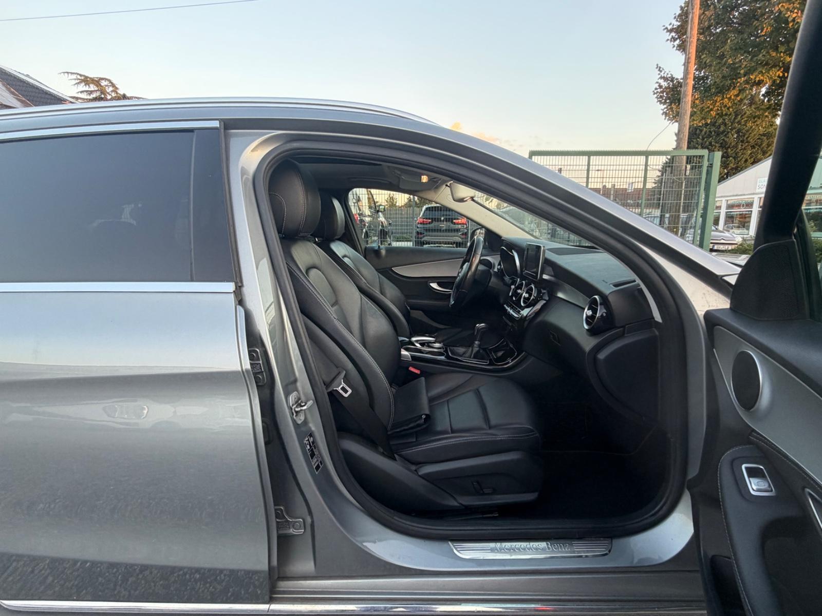 Mercedes-Benz C200 2014 — photo 13