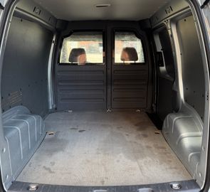 Volkswagen Caddy - 10