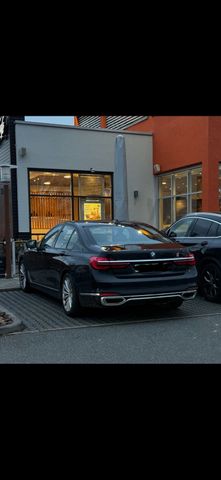 BMW 730 LD massage sitze head up ..Mit viel Au...