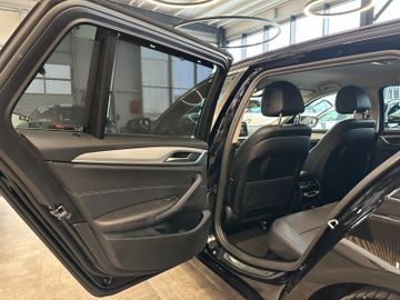 BMW 520 i Touring*1. Hand*Klima*SHZ*Kamera*Navi*AHK*