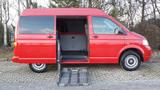 Volkswagen T5 Multivan Kombi-Mittelhochdach - rote Volkswagen T5 Multivan