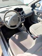 Renault Twingo Expression 1.2 16V Quickshift eco2 56... - Renault Twingo: Quickshift