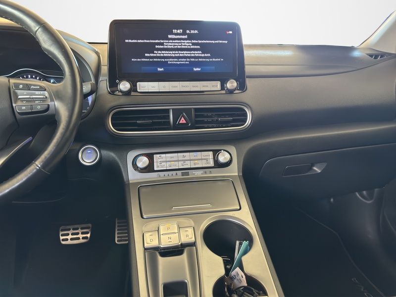 Fahrzeugabbildung Hyundai KONA EV Advantage ACC AUT Kam. KlimaA LM Navi