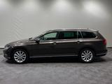 Volkswagen Passat Variant Highline 1.4 TSI | LED NAVI BLUET - mit Benzin-Antrieb: Braun, Scheckheftgepflegt