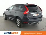 Volvo XC60 2.4 D4 Momentum AWD Aut.*NAVI*PDC*SHZ*TEMPO - Volvo XC60 Gebrauchtwagen in Hamburg