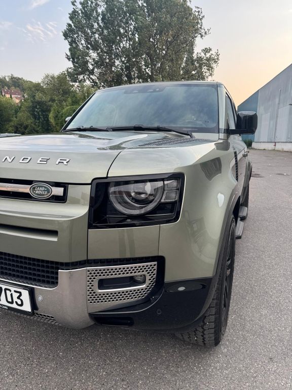 Image of Land Rover Defender