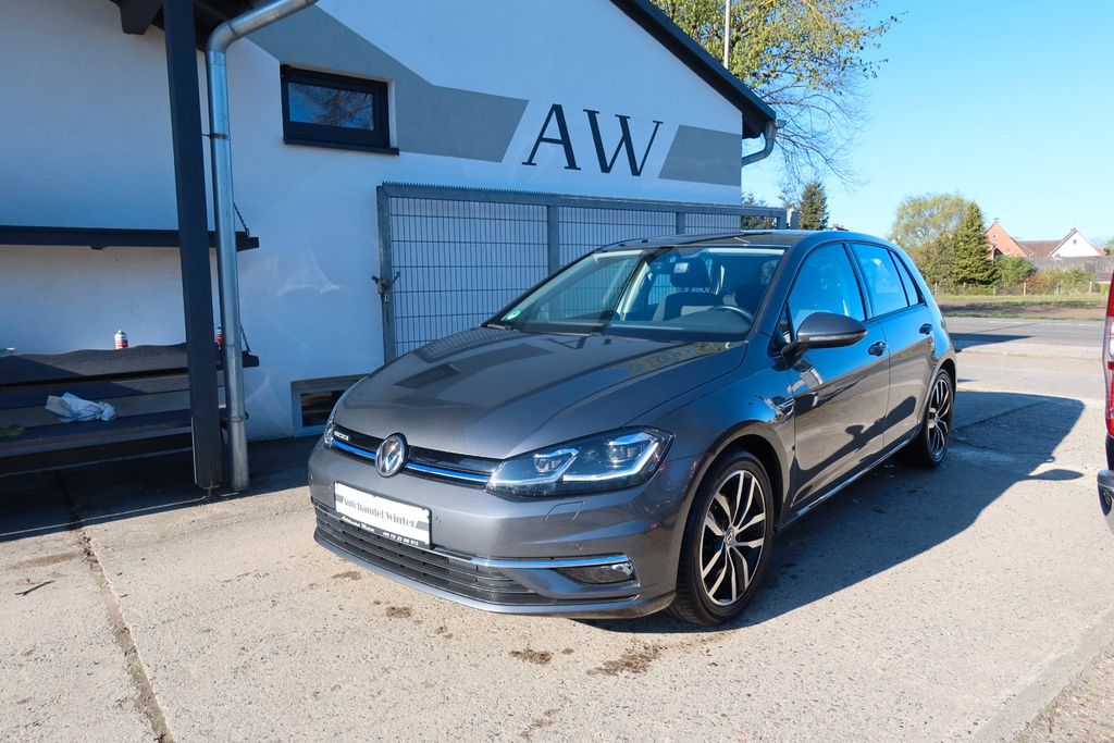 Image of Volkswagen Golf