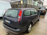 Ford Focus 1.6TDCi (90CV) S.W. Neopatentati - Ford Focus aus 2007 mit Diesel-Antrieb
