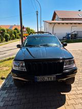Jeep Grand Cherokee V8 4.7 L Quadra Drive - Jeep Grand Cherokee mit Benzin-Antrieb: Geländewagen, Automatik, 4.7