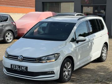 Volkswagen Touran - 4