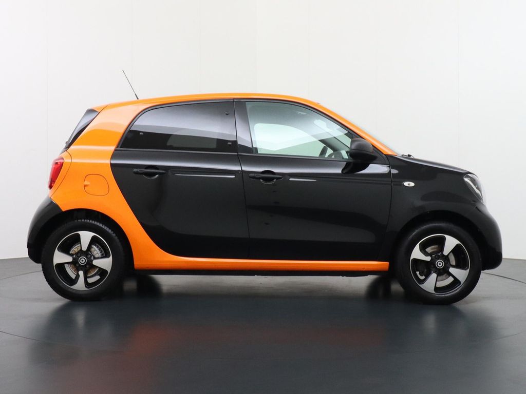 Smart Forfour 1.0 Business Solution automatik 1e besit