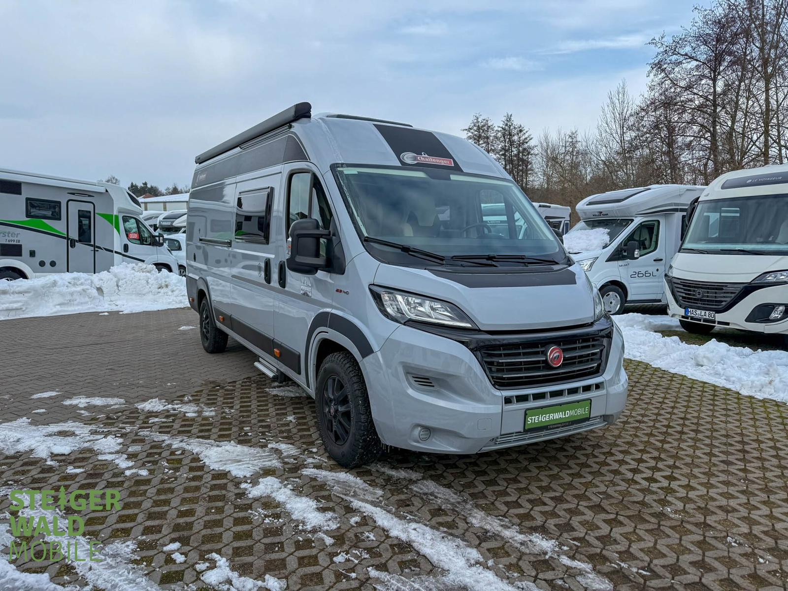 Challenger V210ViP*El. Hubbett*Lithium*SAT+TV*Uvm.