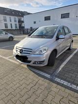Mercedes-Benz Mercedes B160 - gebrauchte Mercedes-Benz B 160 aus dem Jahr 2010