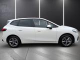 BMW 218i Active Tourer+LIVE COCKPIT PRO+SPORTSITZE - weiße BMW 2er Reihe