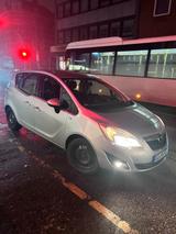 Opel meriva b 1,7 cdti  abnehmbare ahk tüv... - Opel Meriva Gebrauchtwagen in Aachen