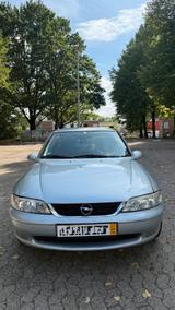 Opel Vectra B Automatik | 105.069 km | TÜV... - gebrauchte Opel Vectra aus dem Jahr 1999