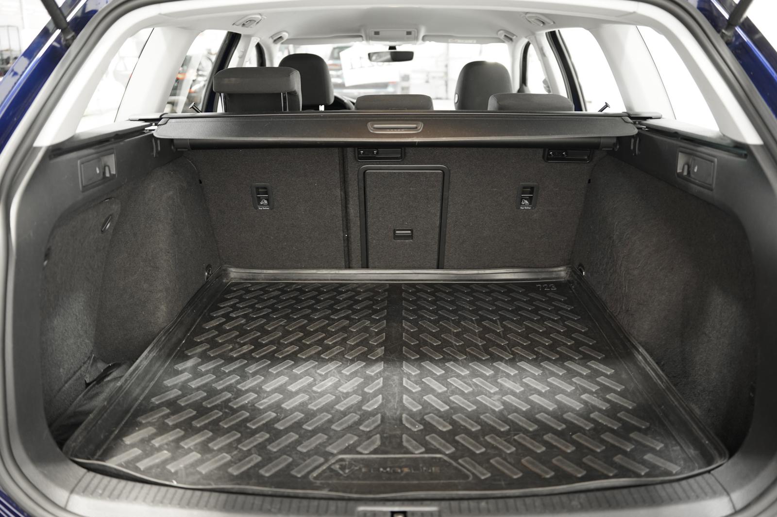 Volkswagen Golf VII Variant Comfortline *ACC *SHZ *Kamera
