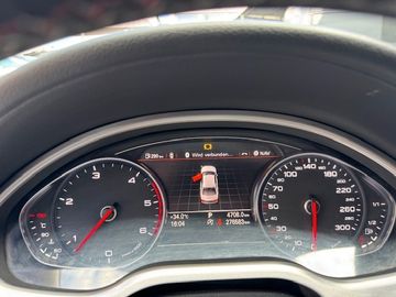 Audi A8 - 12