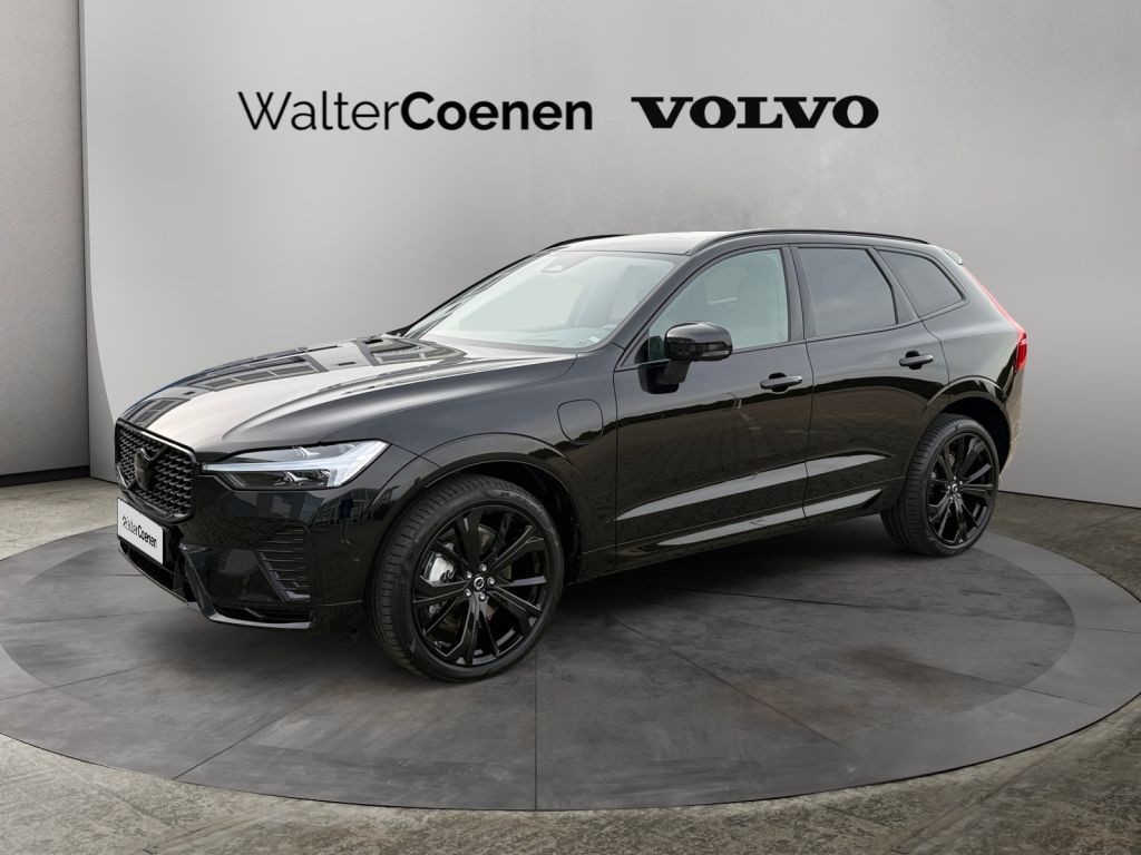 VOLVO XC60 T6 AWD Plug-in Hybrid Ultra Black Edition 3