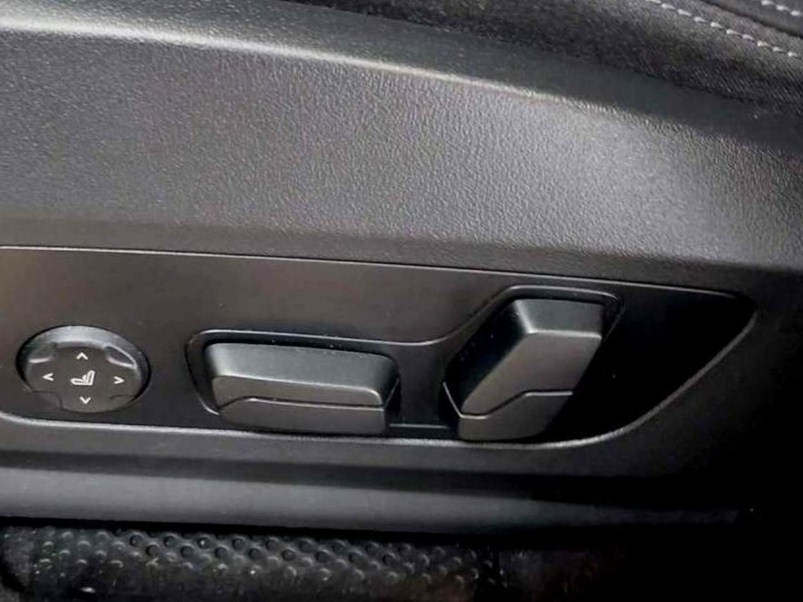 BMW X2 sDrive 20i M Sport HUD 360°Kam ACC AHK Memory foto 14