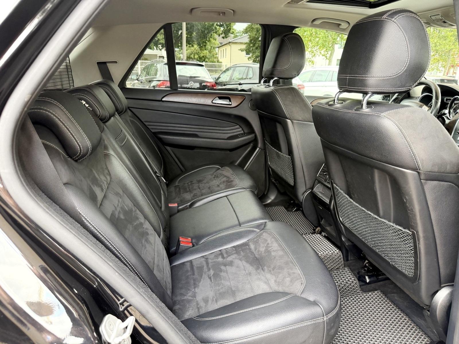 Mercedes-Benz ML 350 CDI AMG LINE/COMAND/SSD/KAMERA/LEDER