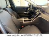 Mercedes-Benz C 300 NewMod Avantg Digital LED Widescr Distr.+ - Mercedes-Benz: New