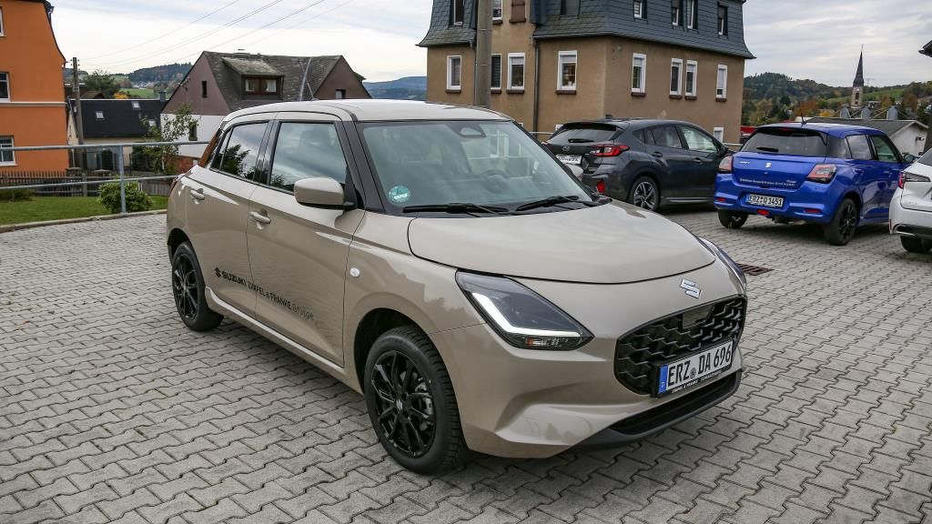 Autohaus Klingenthal -  Suzuki SWIFT COMFORT ALLGRIP HYBRID LED+SHZ+Allrad - Bild 2 Autohaus Klingenthal -  Suzuki SWIFT COMFORT ALLGRIP HYBRID LED+SHZ+Allrad - Bild 2