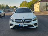 Mercedes-Benz GLC 220 d 4MATIC AMG Line Coupé Autom. AMG Line - : Alcantara, Sitzbelüftung