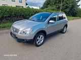 Nissan Qashdai 7 Sitzer 2.0  4x4 - Nissan Qashqai: Kombi