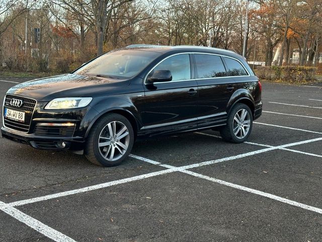 Audi audi q7 3.0 tdi  ,239ps 2008  7sitze