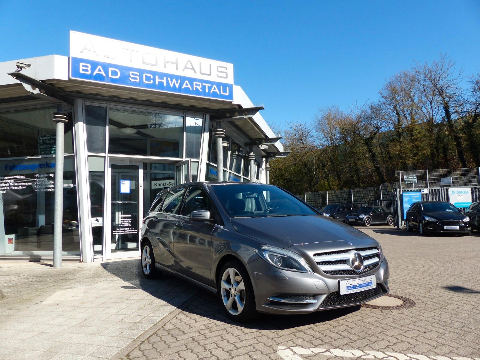 Mercedes-Benz B 180 CDI Autom. Sport-Paket Navi LED AHK