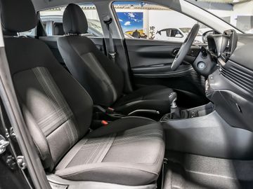 Hyundai i20 1.2 Select MY25 Navi CarPlay Kamera DAB