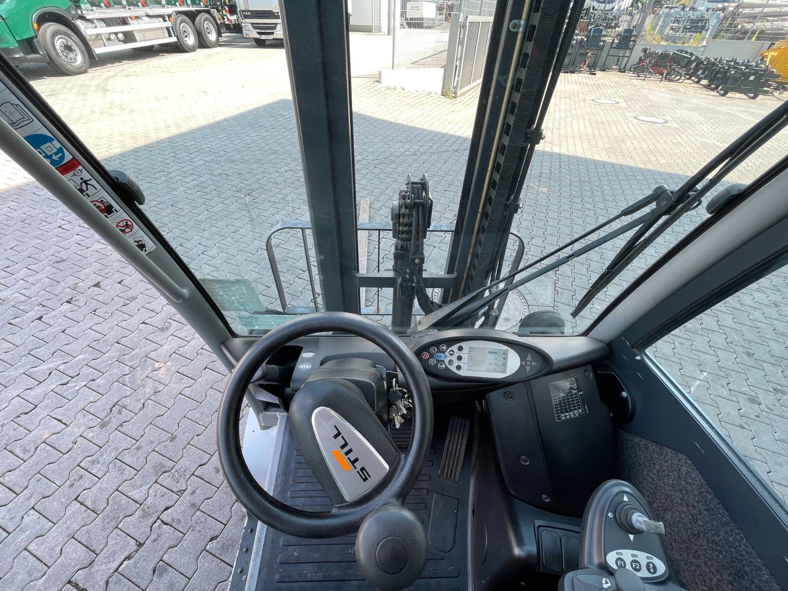 Fahrzeugabbildung Still RX70-22 / Duplex: 3.4m / nur 2.512h! / SS
