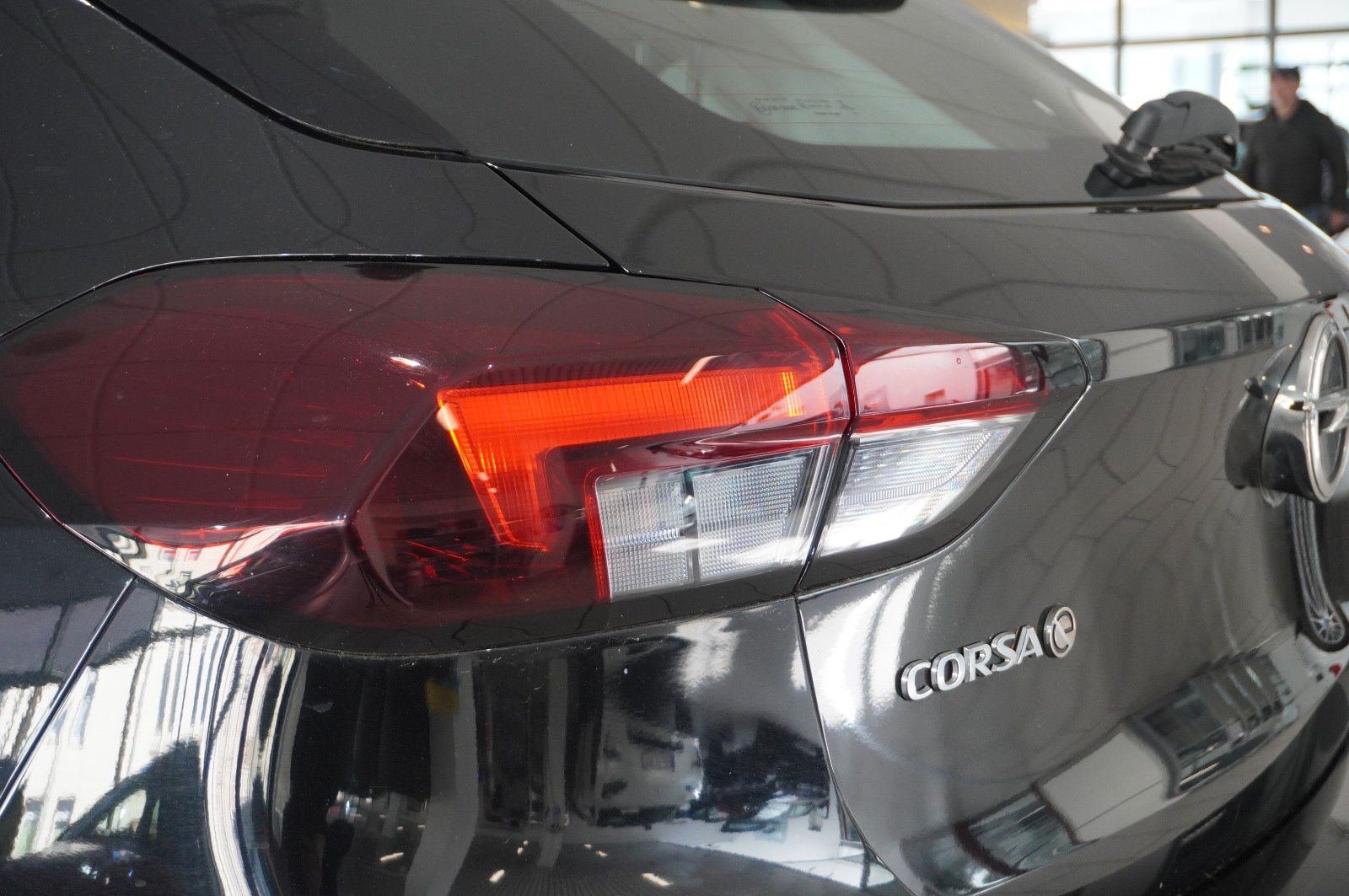 Fahrzeugabbildung Opel Corsa-e F EDITION 1-PHASIG NAVI/VIRT./SPORT/DAB+
