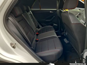 Fahrzeugabbildung Volkswagen T-Roc Sport  2.0 TSI DSG 4Motion Navi AHK R-Line