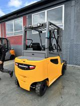 Jungheinrich EFG 430 Baujahr 2019/ Stunden 5369 Akku 2018 - Jungheinrich Schubmaststapler