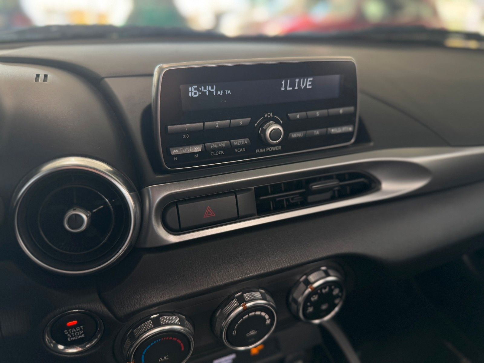 Fahrzeugabbildung Fiat 124 Spider  Klimaanlage Tempomat LM-Felgen TOP