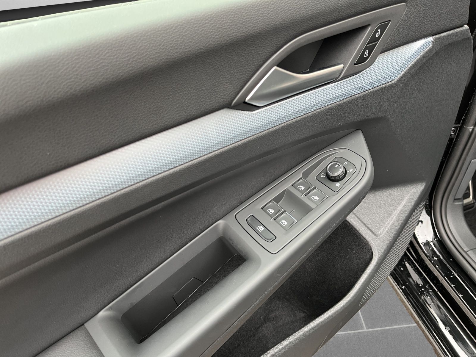 Volkswagen Golf - Bild 14