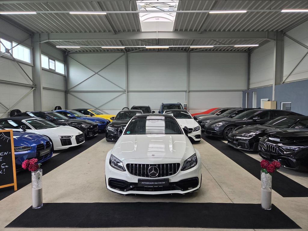 Image of Mercedes-Benz C 63 AMG