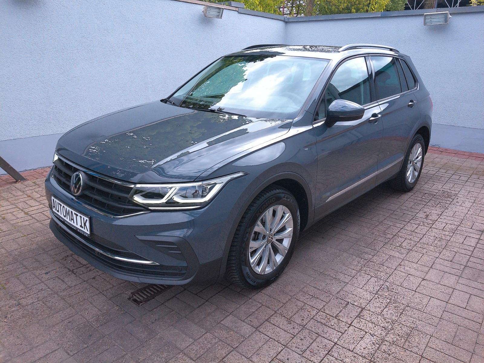 Volkswagen Tiguan 1,5 TSI DSG Life AHK NAV LED ACC IQ-LED