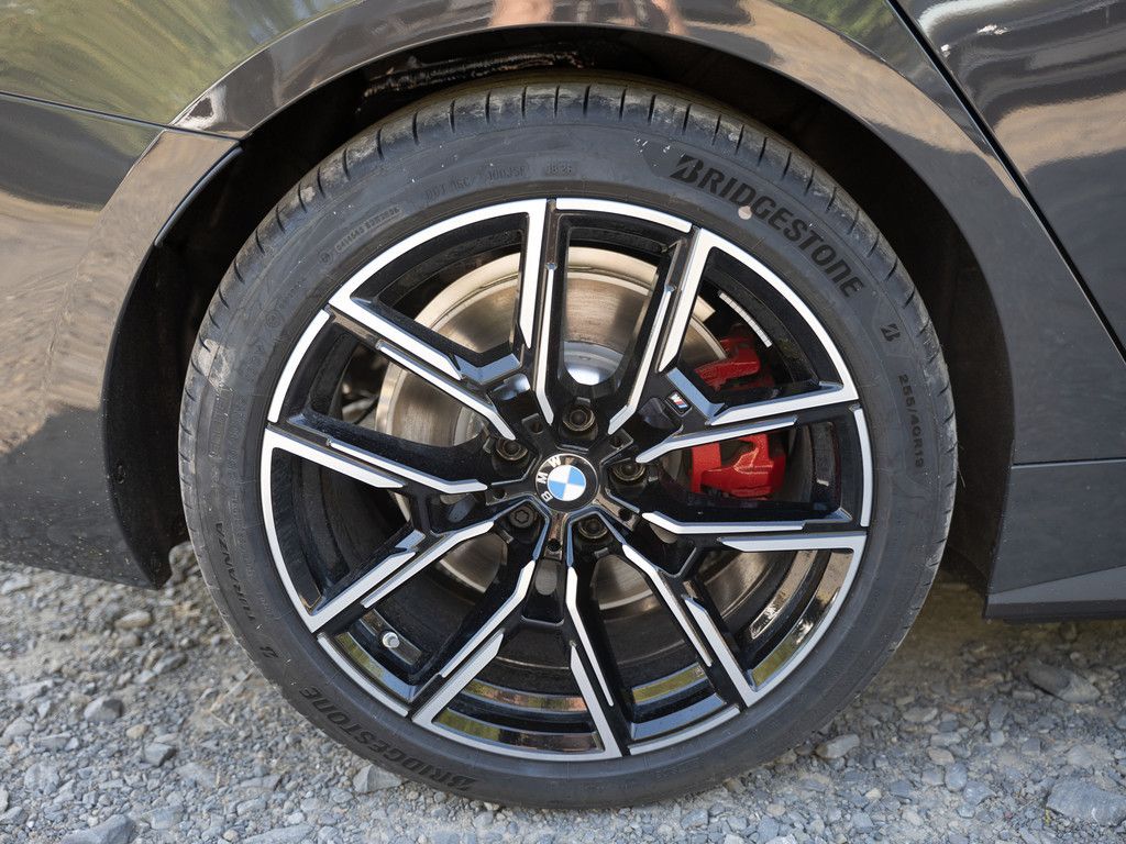 BMW i4 - Bild 10