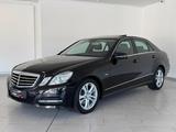 Mercedes-Benz E 350 CDI 4Matic BlueEfficiency Avantgarde - Mercedes-Benz E 350 aus 2010: 4matic