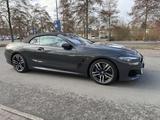 BMW M850i xDrive Cabrio, NP 155 T€, DAP, B&W, Laser - graue BMW M850